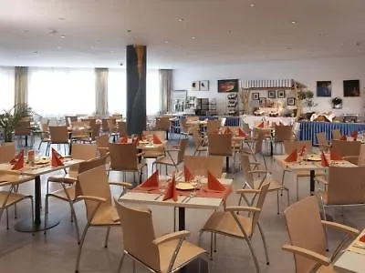 Allyouneed Hotel Vienna4 3*, Vienna